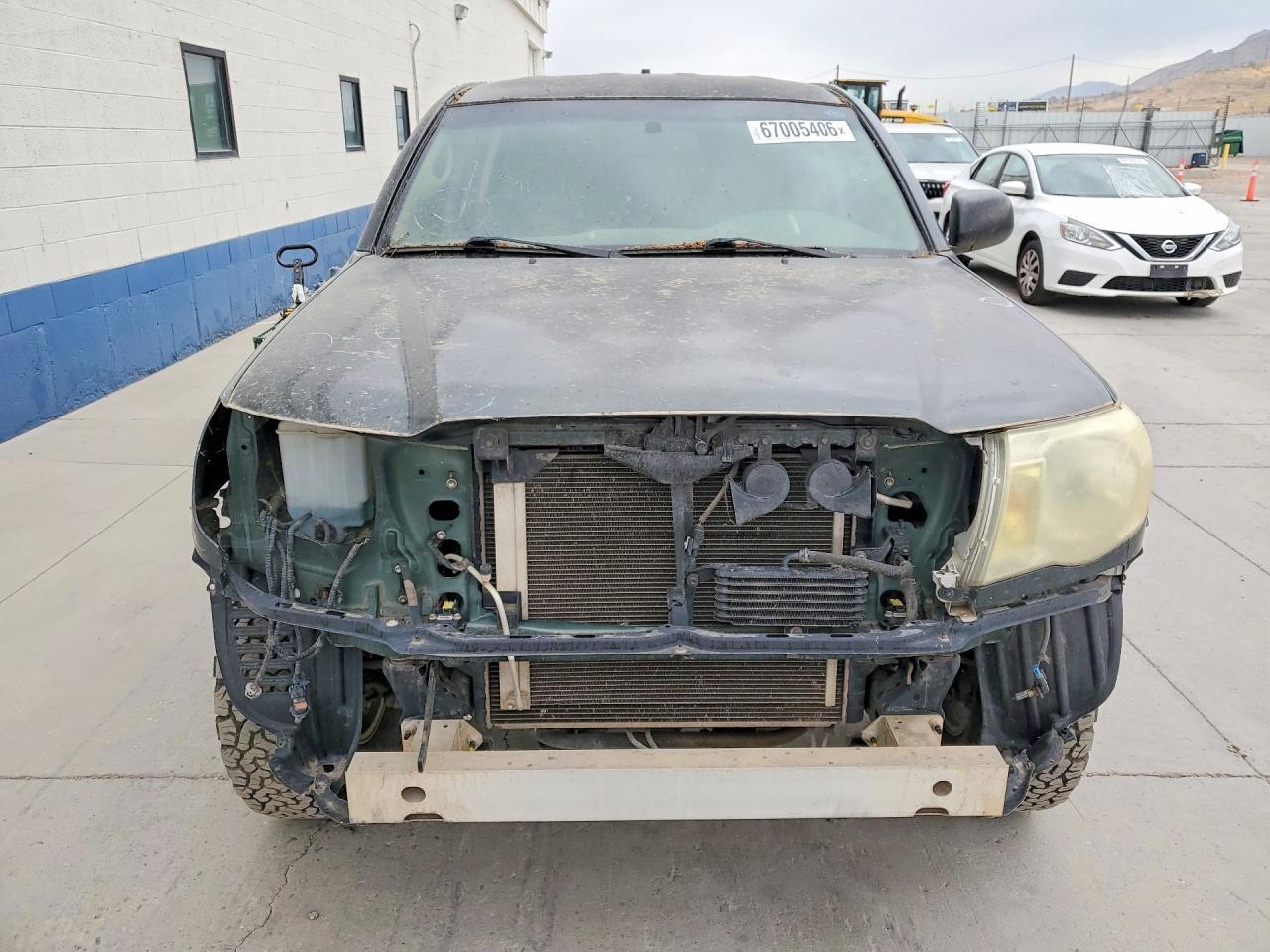 2009 Toyota Tacoma Double Cab Long Bed - Image 5