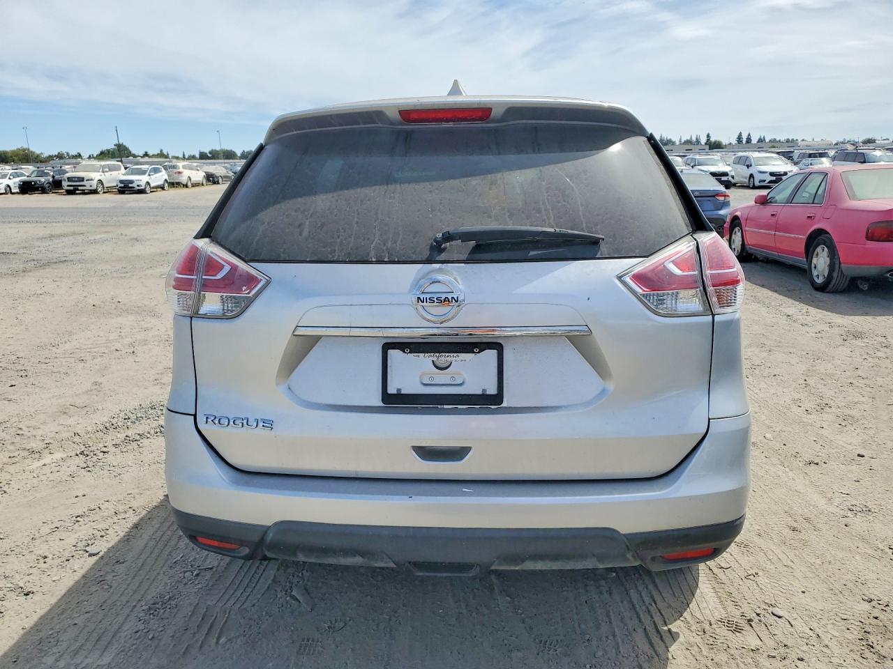 2015 Nissan Rogue S - Image 6