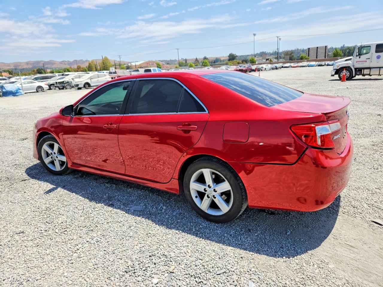 2014 Toyota Camry Se - Фото 2