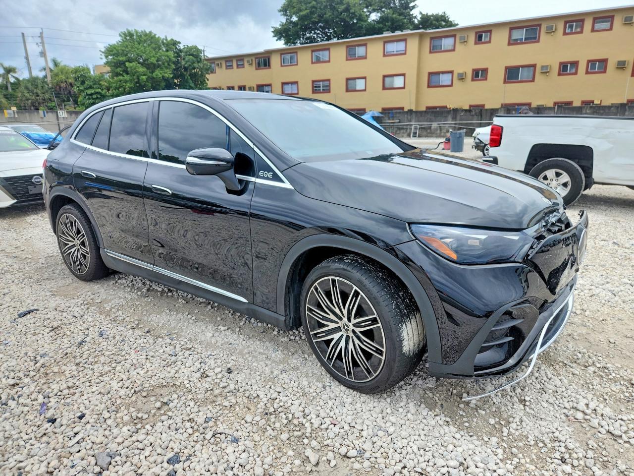 2023 Mercedes-Benz Eqe Suv 350+ - Фото 4
