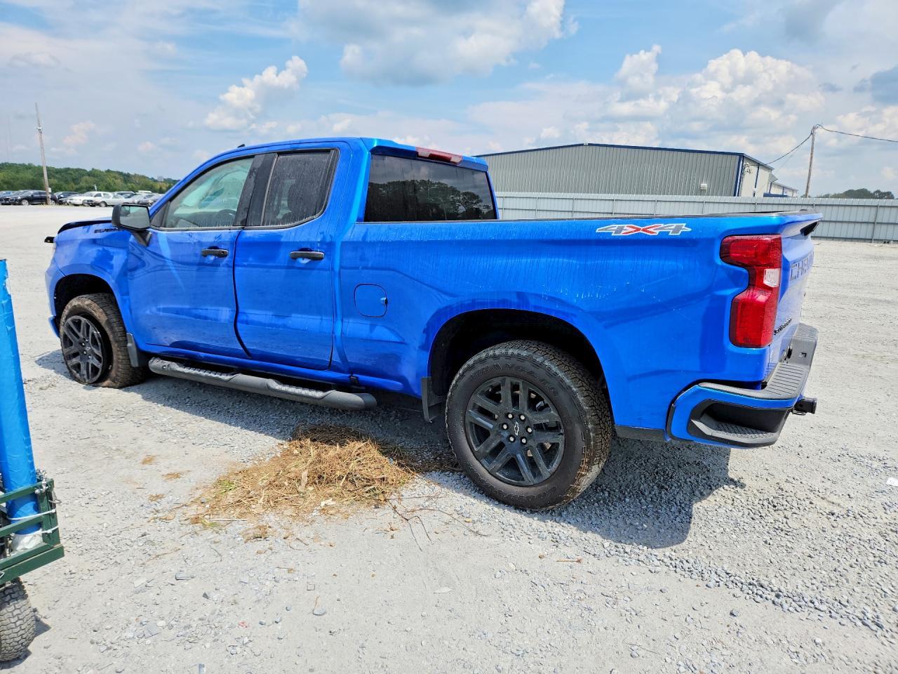 2026 Chevrolet Silverado K1500 Custom - Image 2