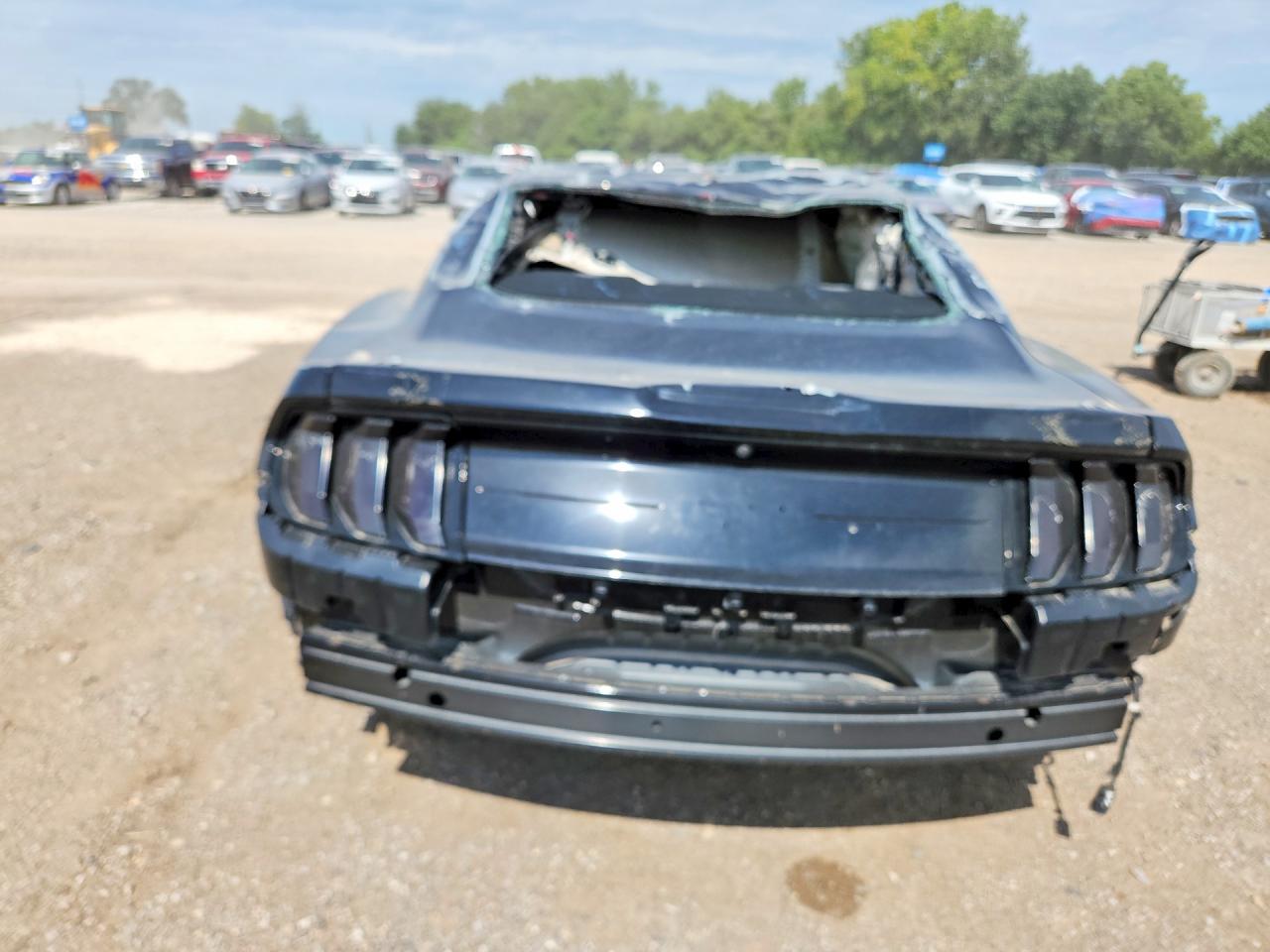 2021 Ford Mustang Gt - Фото 6