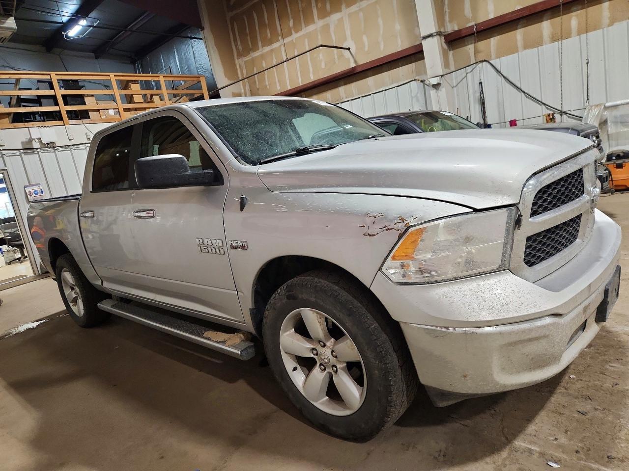 2018 Ram 1500 Slt - Image 4