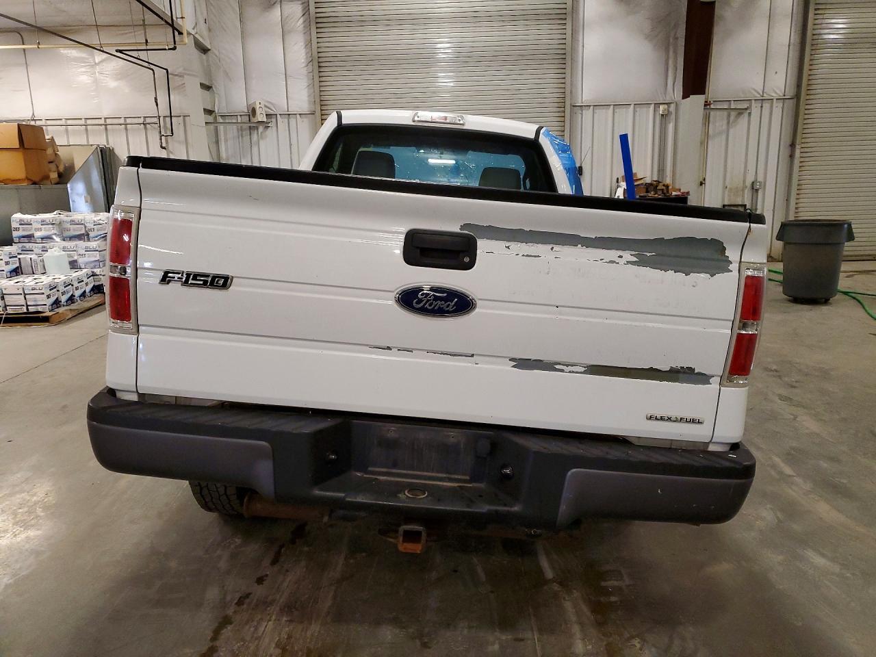 2011 Ford F150 - Image 6