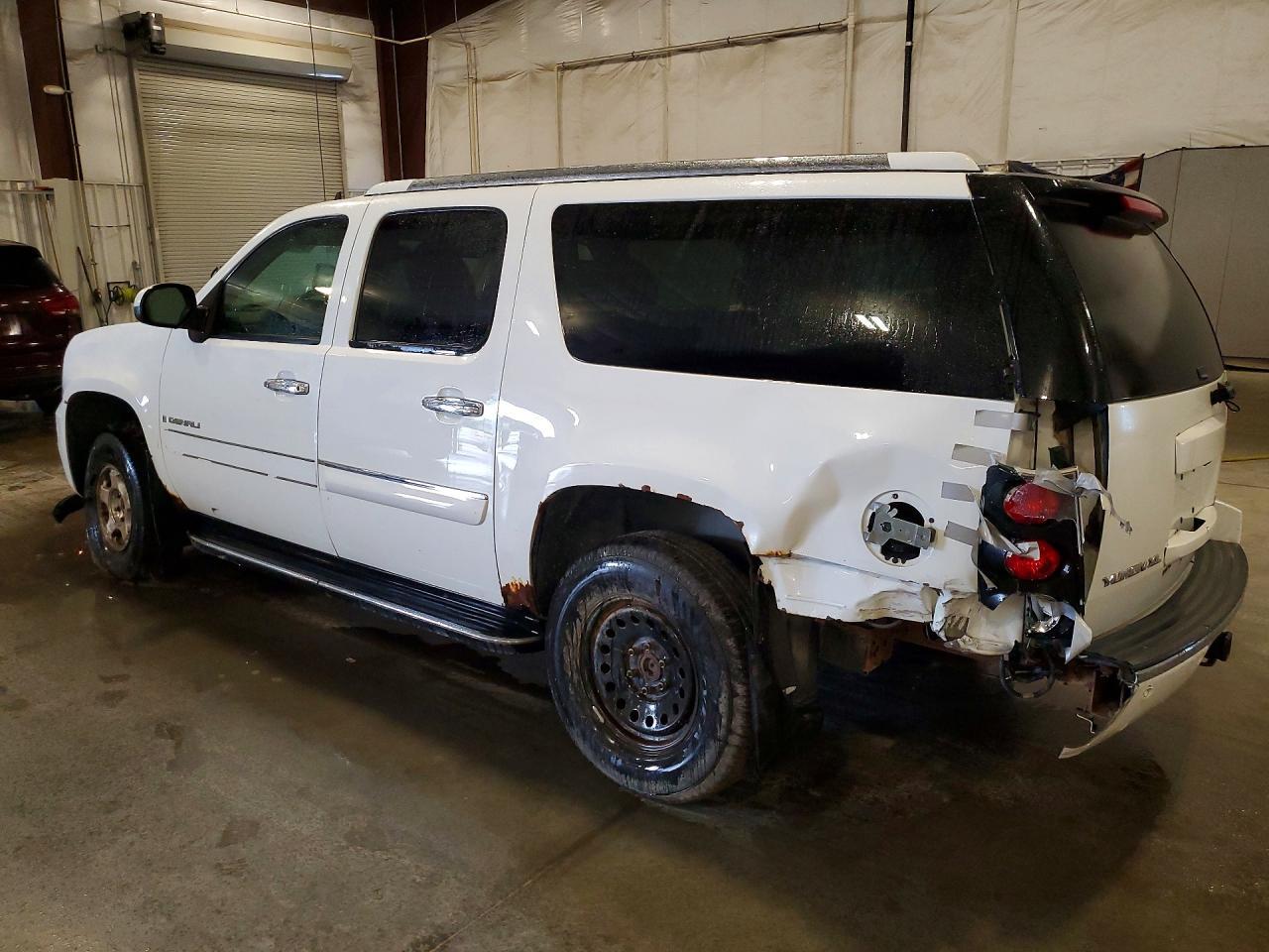 2007 GMC Yukon Xl Denali - Фото 2