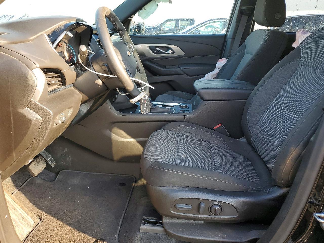 2023 Chevrolet Traverse Lt - Image 7