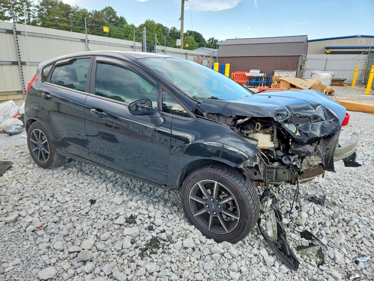 2019 Ford Fiesta Se - Фото 4