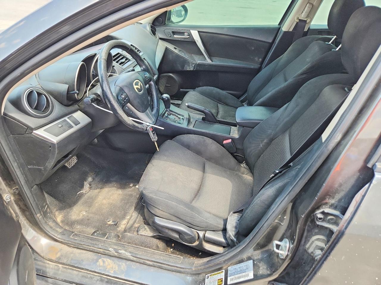 2012 Mazda 3 S - Image 7