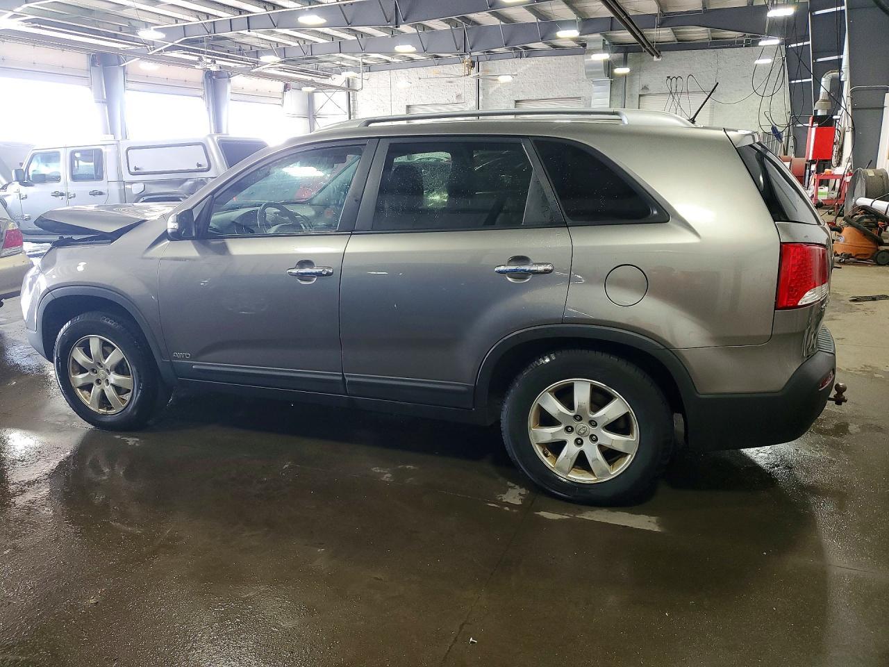 2012 Kia Sorento Lx - Фото 2
