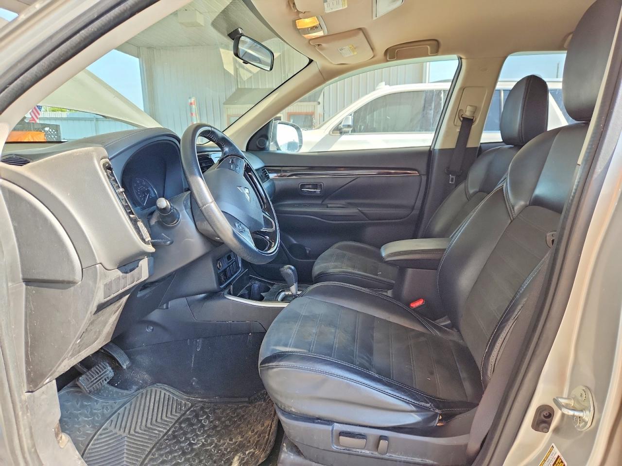 2019 Mitsubishi Outlander Se - Фото 7