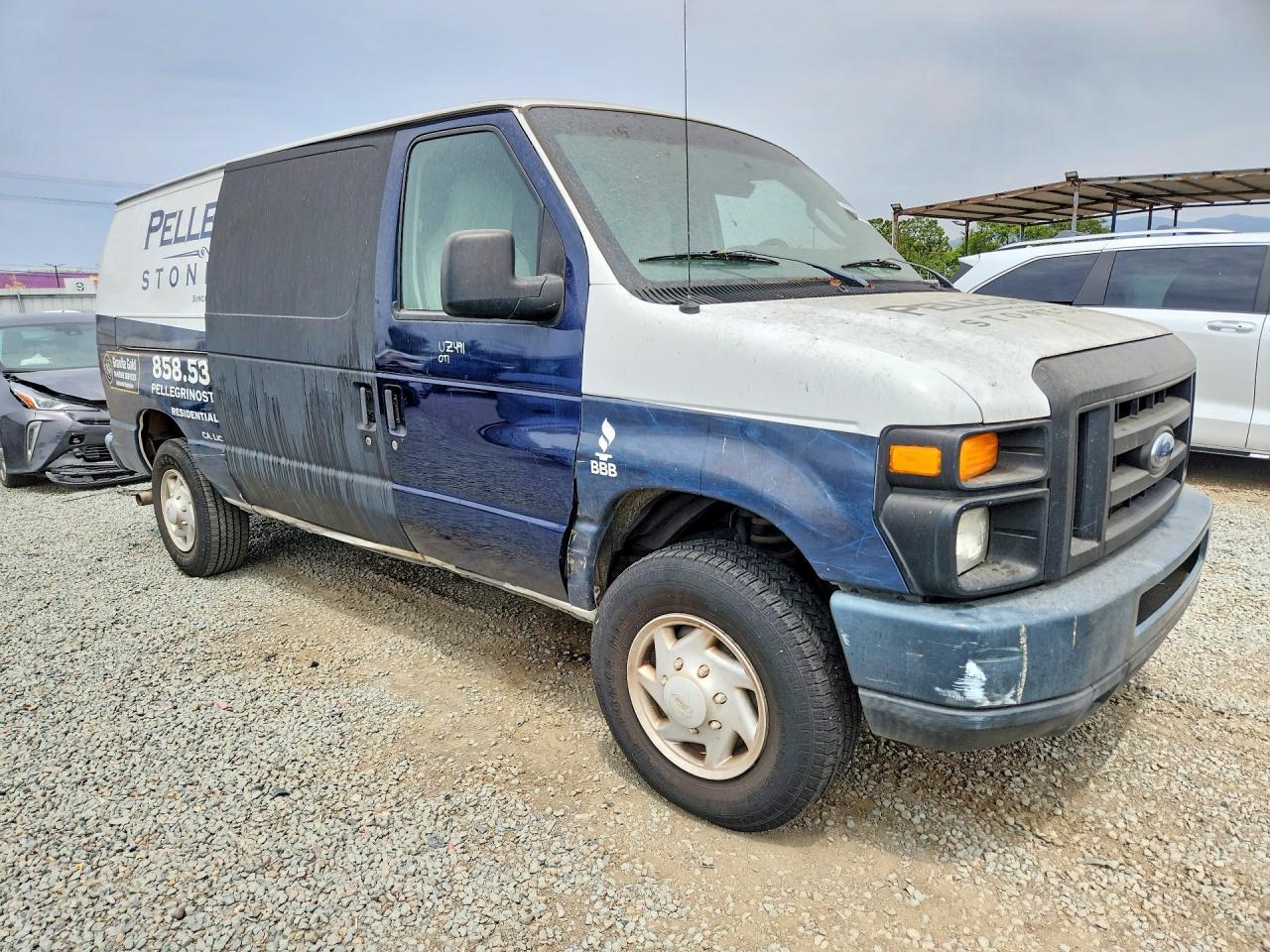 2009 Ford Econoline E250 Van - Фото 4
