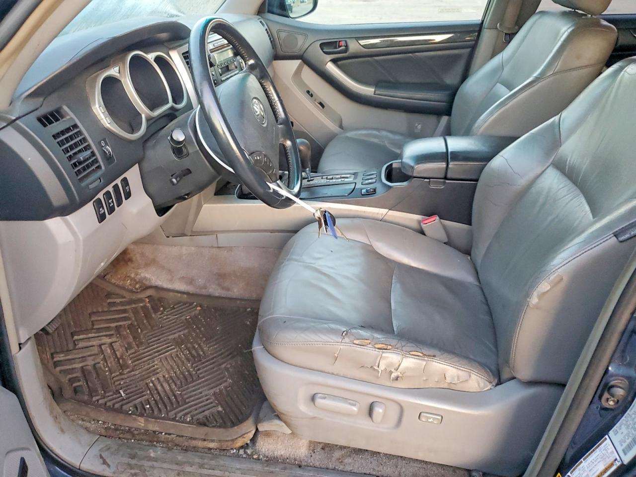 2004 Toyota 4Runner Limited - Image 7