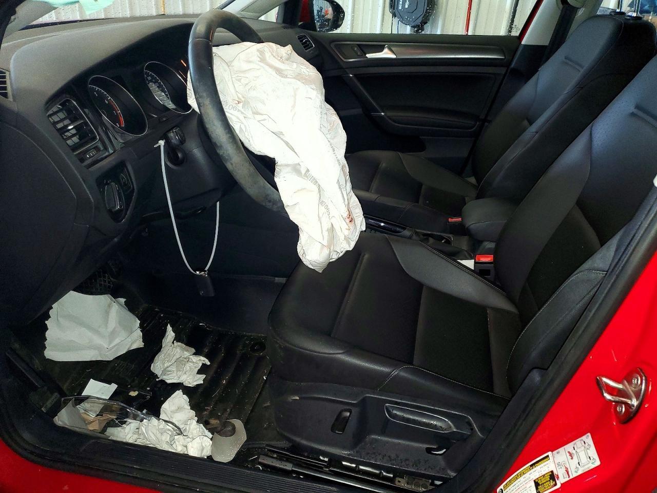 2019 Volkswagen Golf S - Image 7