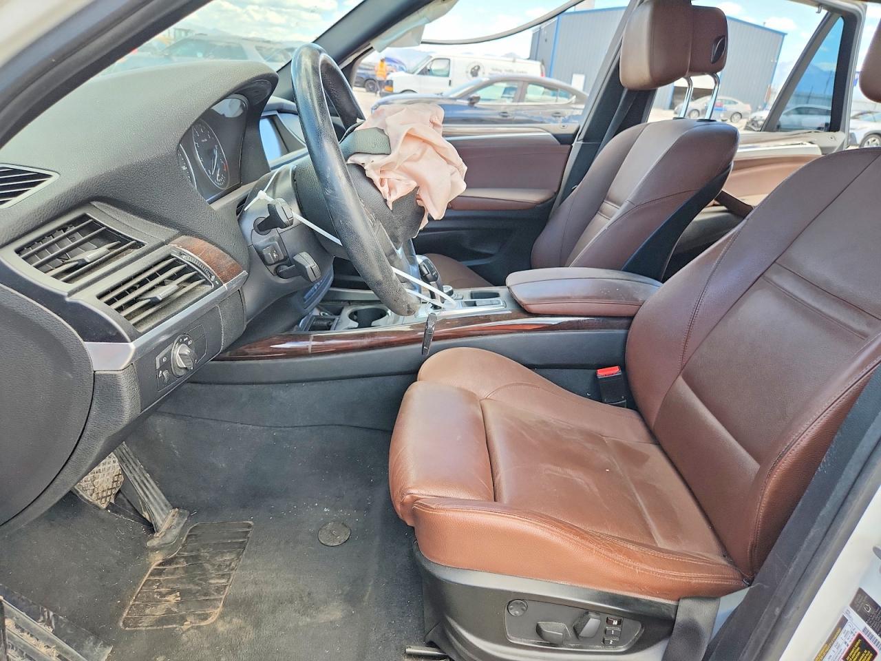 2011 BMW X5 xDrive35I - Image 7