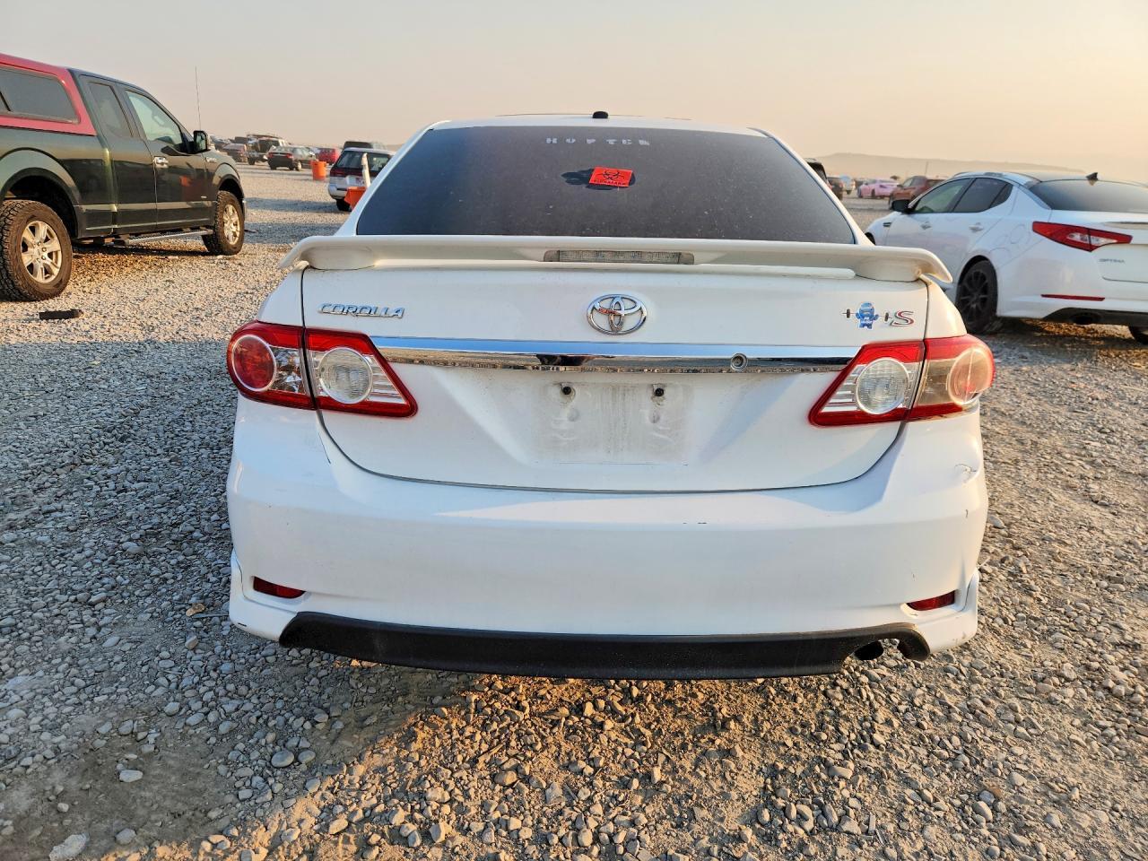 2011 Toyota Corolla S - Фото 6