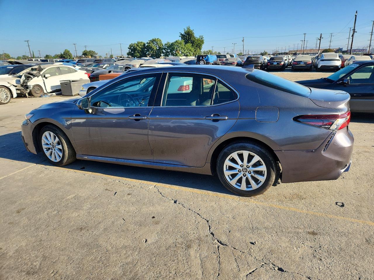 2019 Toyota Camry Le - Image 2