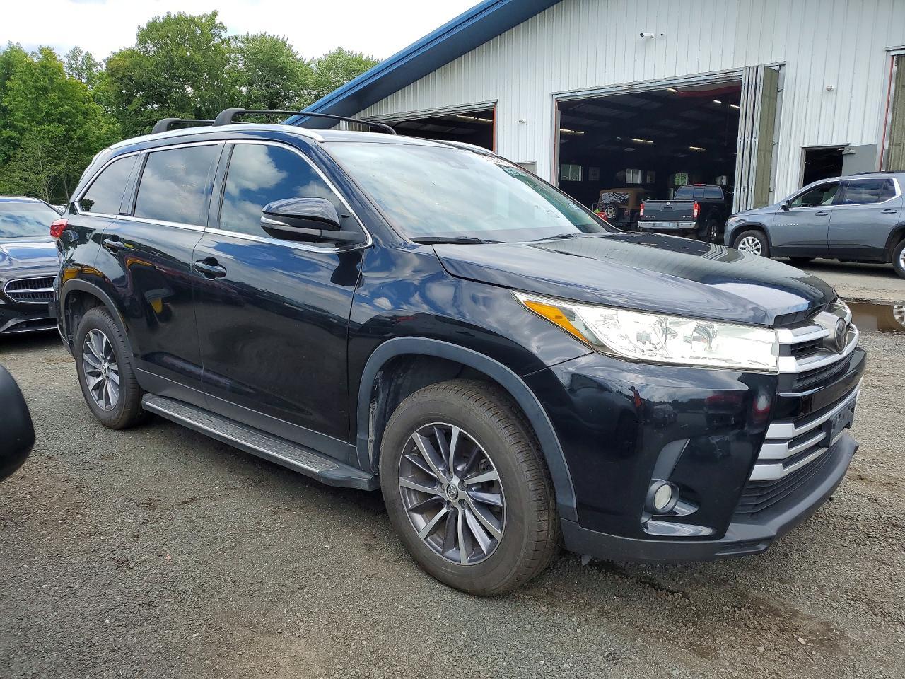 2019 Toyota Highlander Xle - Фото 4