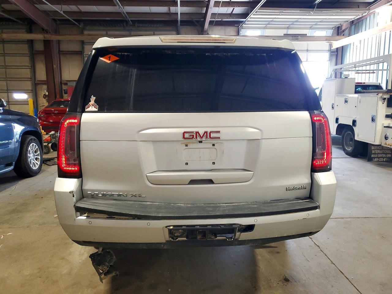 2019 GMC Yukon Xl K1500 Slt - Фото 6