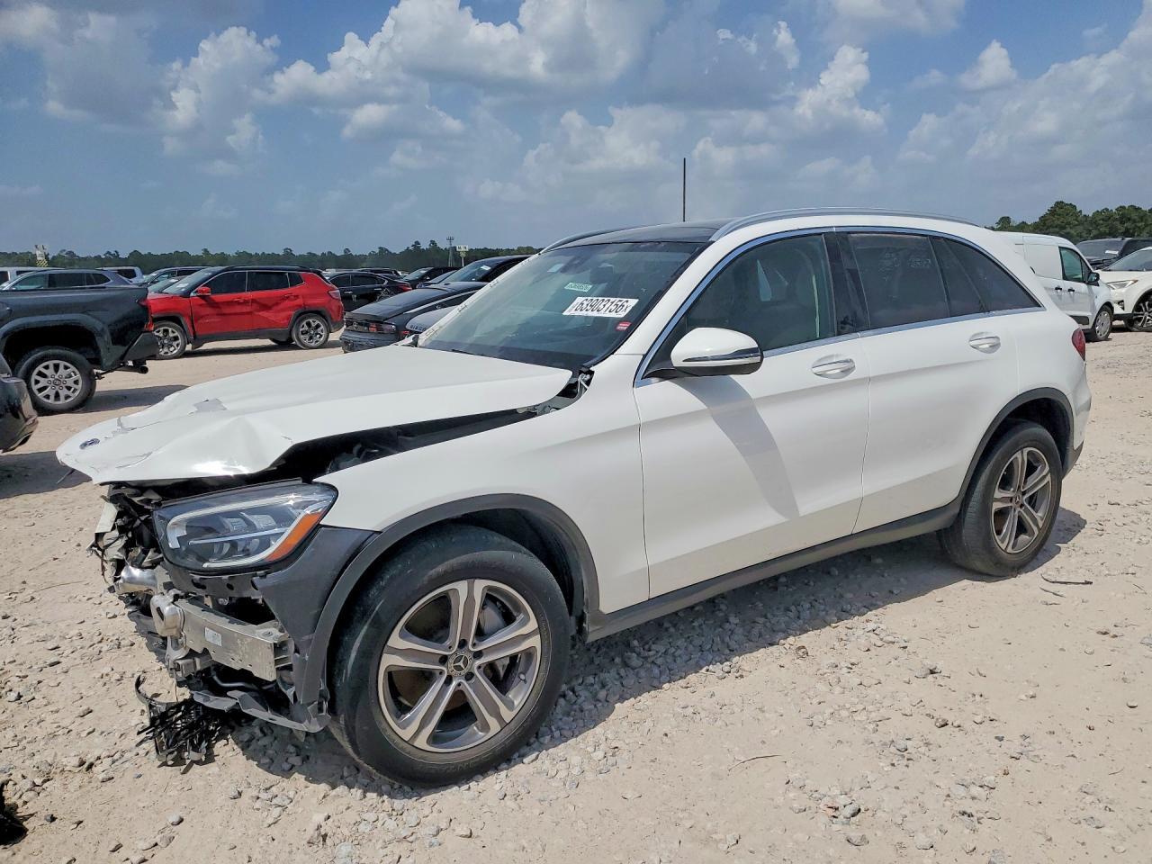 2021 Mercedes-Benz Glc 300