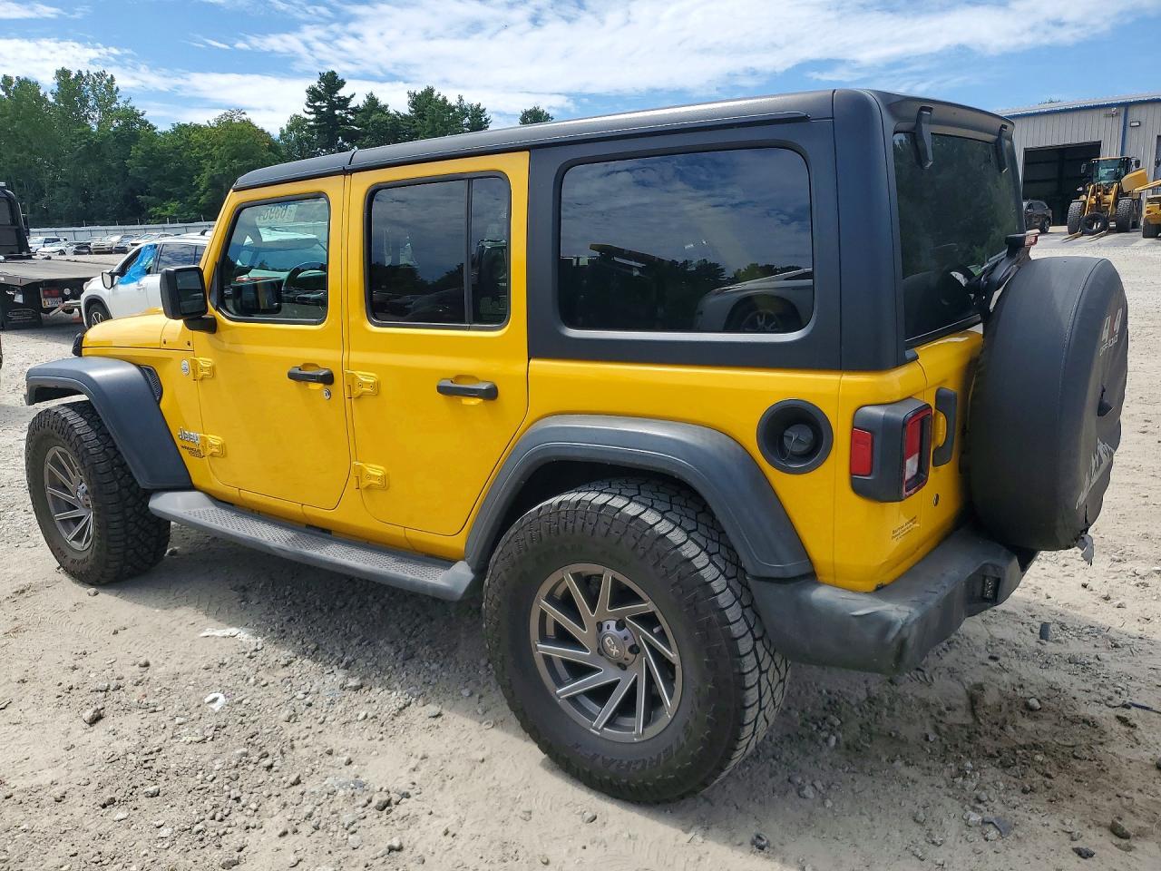 2018 Jeep Wrangler Unlimited Sport - Image 2