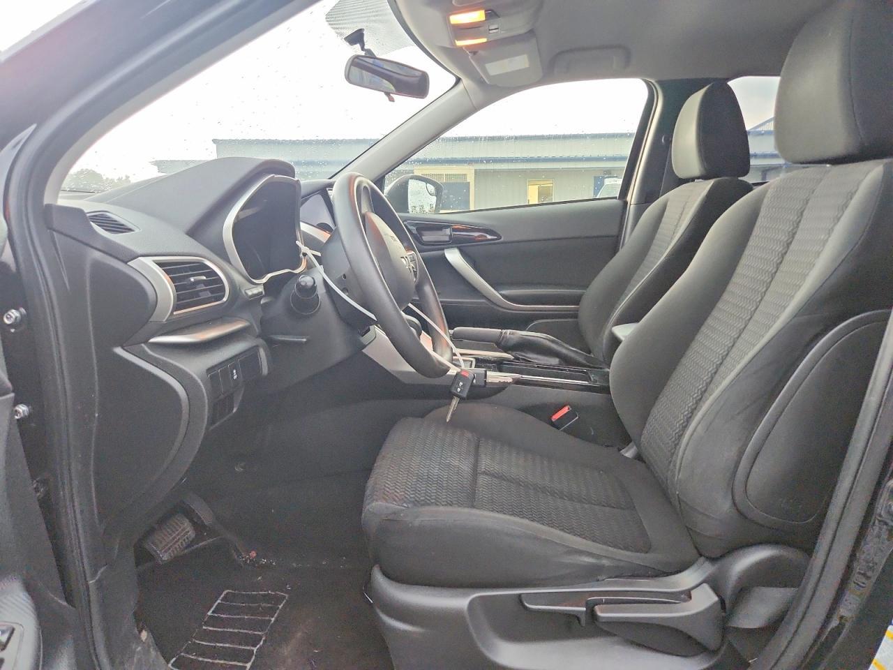 2019 Mitsubishi Eclipse Cross Es - Image 7
