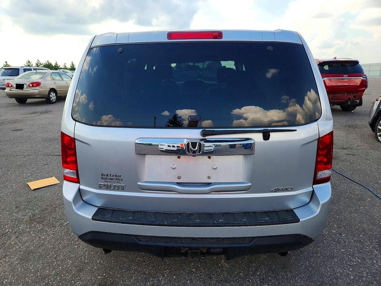 2014 Honda Pilot Lx - Image 6