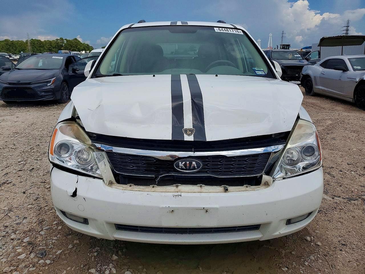 2012 Kia Sedona Ex - Image 5