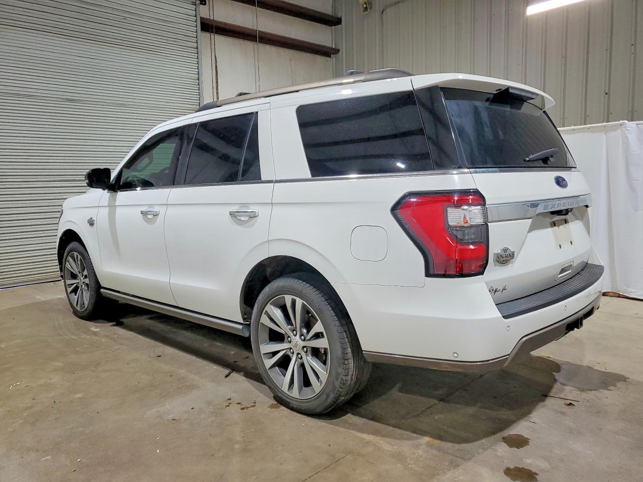 2020 Ford Expedition King Ranch - Image 2