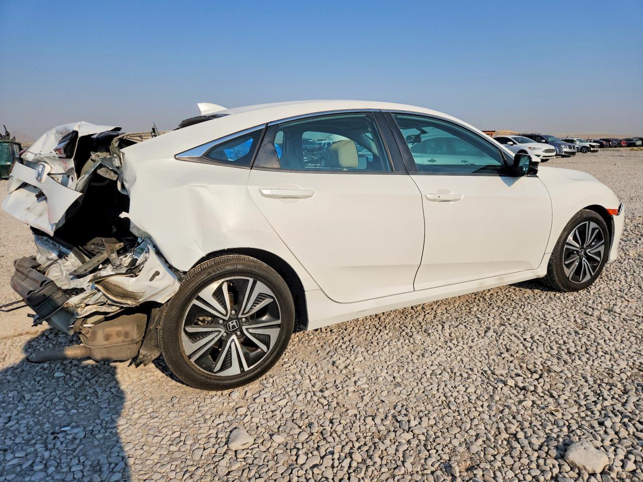2017 Honda Civic Ex - Image 3