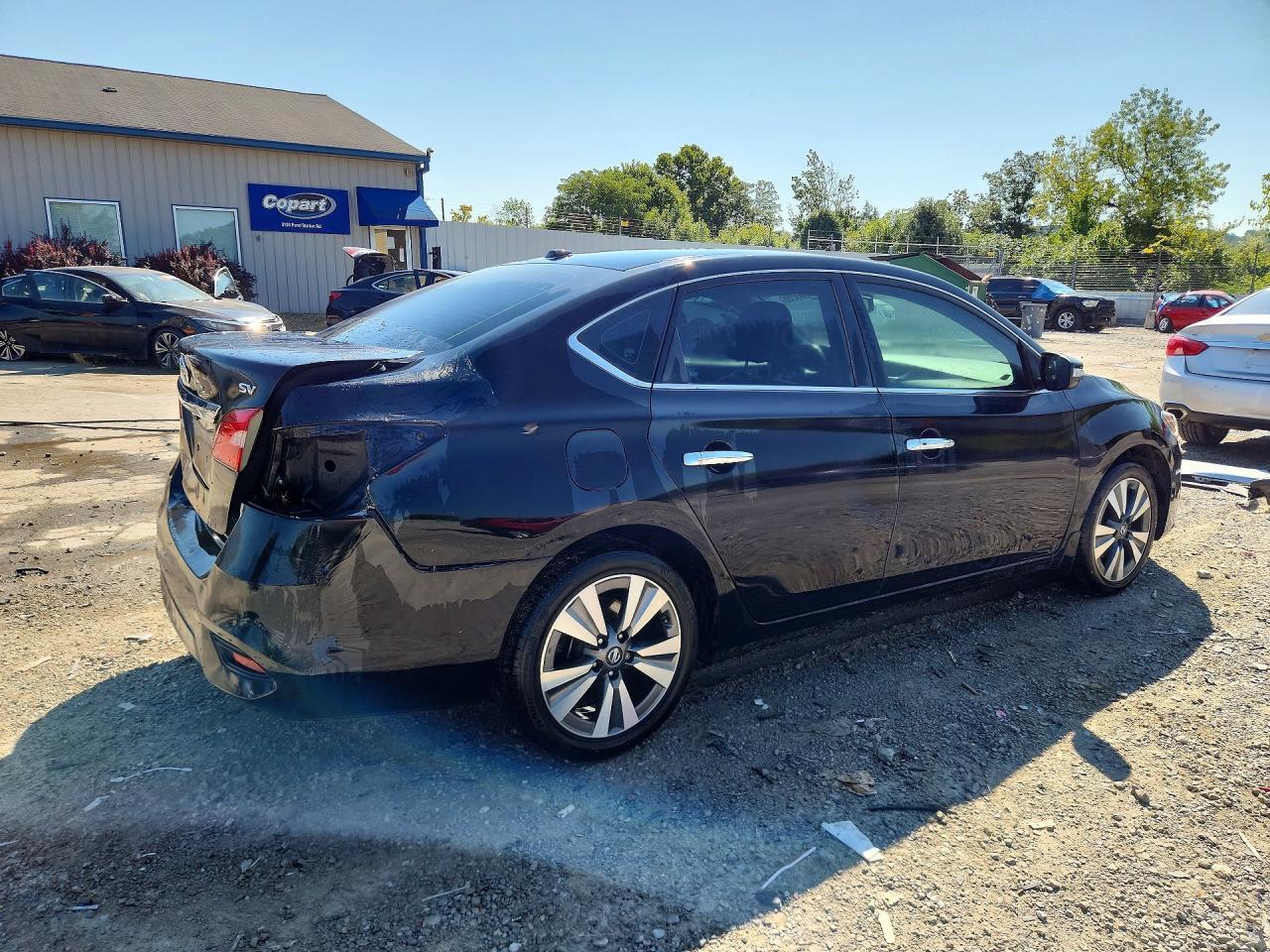 2018 Nissan Sentra Sl - Image 3