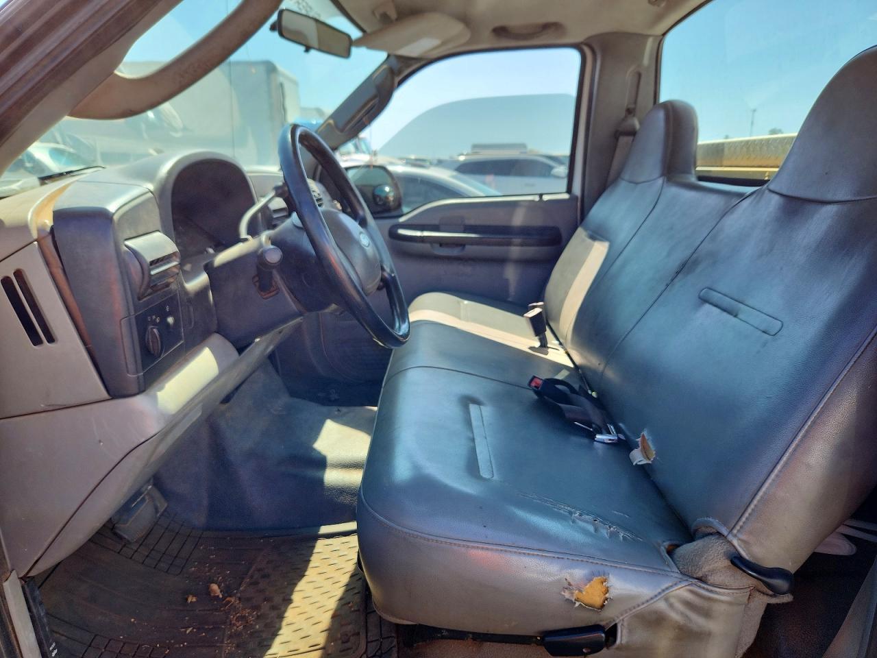 2006 Ford F250 Super Duty - Image 7