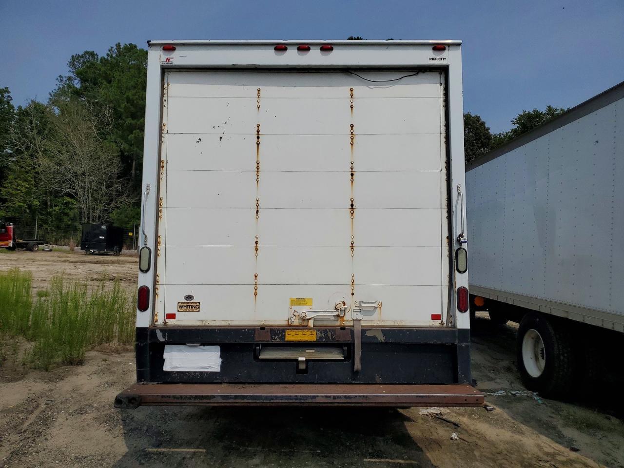 2014 Chevrolet Express Box Truck - Фото 6