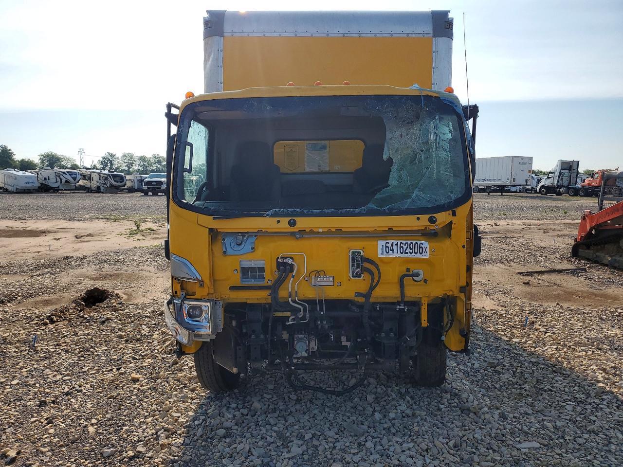 2023 Isuzu Npr Hd - Box Truck - Image 5