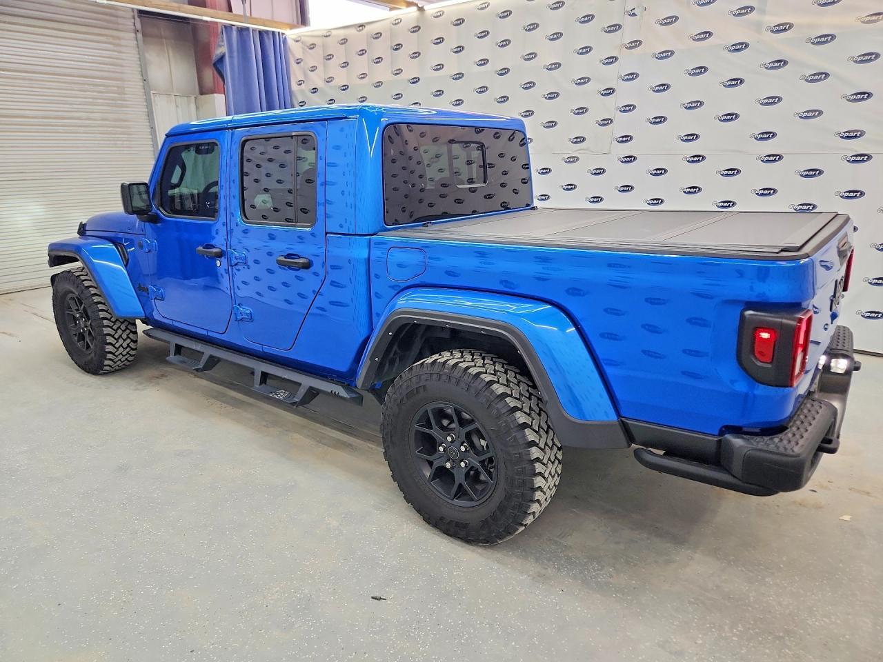 2023 Jeep Gladiator Sport - Фото 2