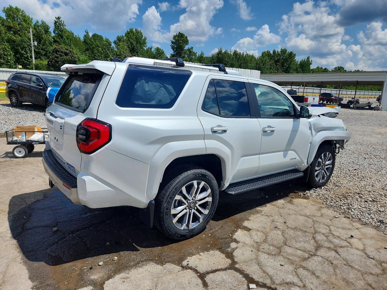 2025 Toyota 4Runner Limited - Фото 3
