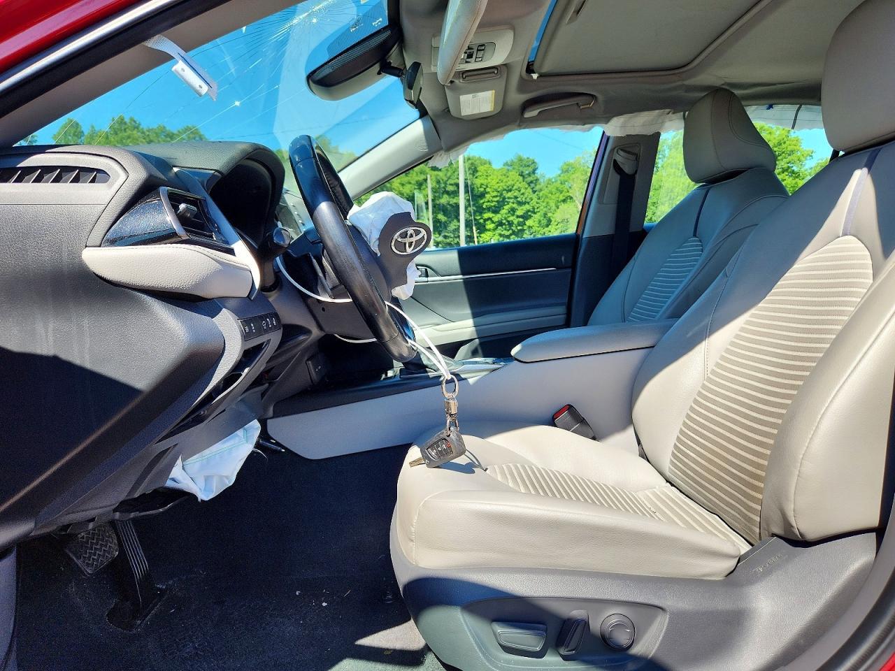 2021 Toyota Camry Se - Фото 7