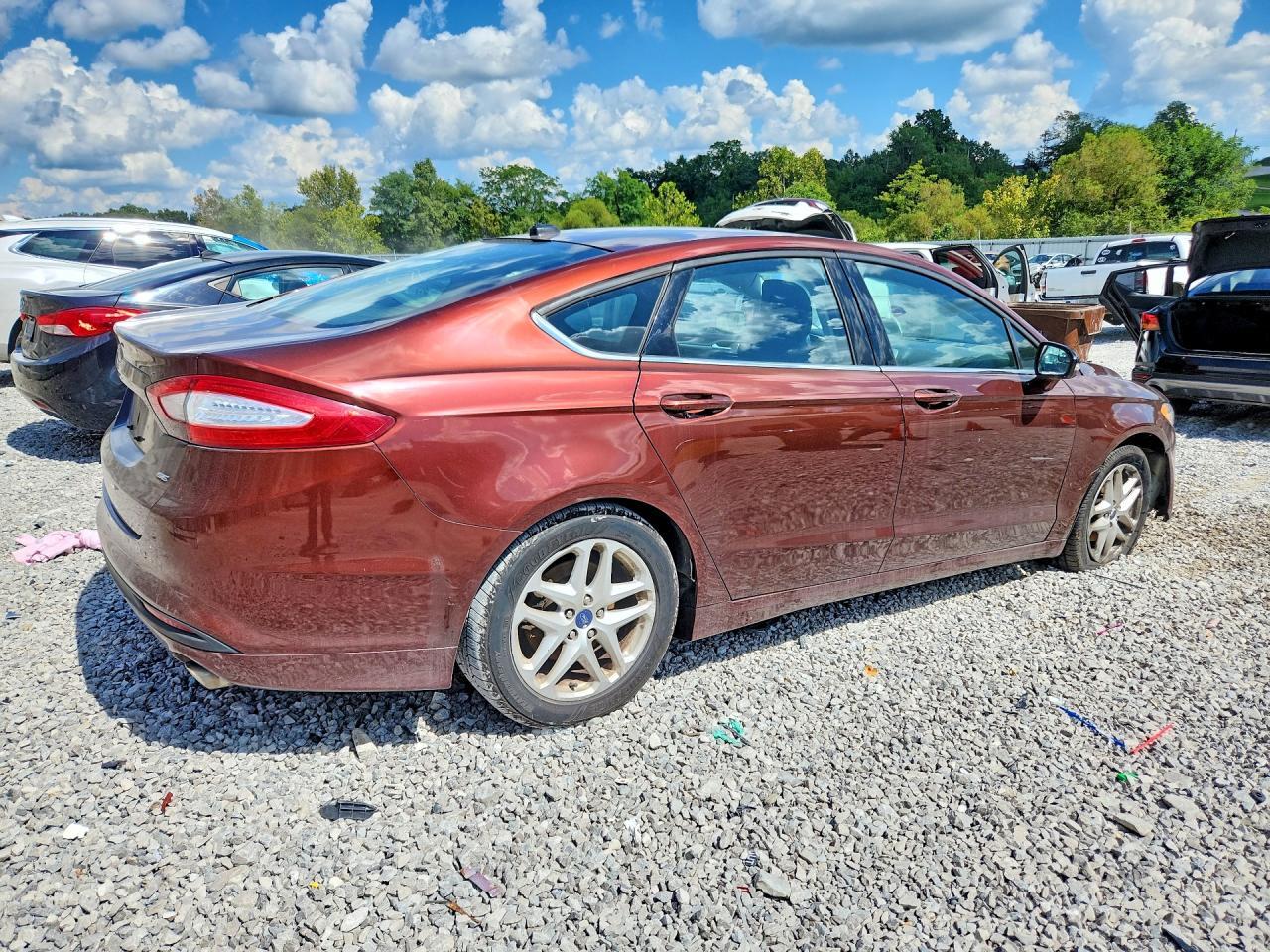 2016 Ford Fusion Se - Image 3