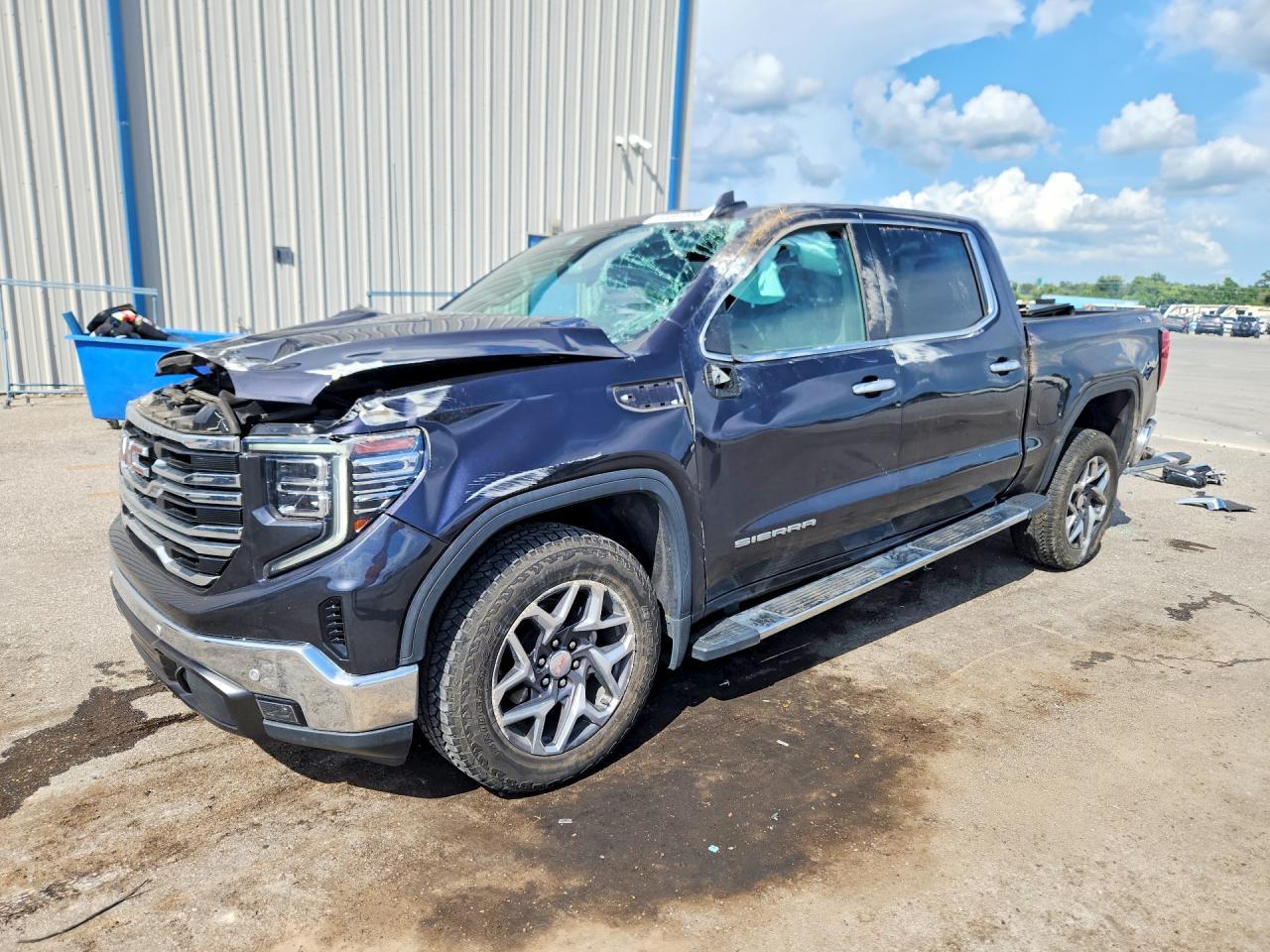 2023 GMC Sierra K1500 Slt