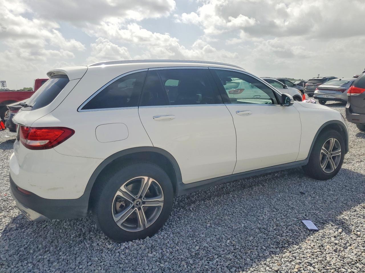 2019 Mercedes-Benz Glc 300 - Фото 3