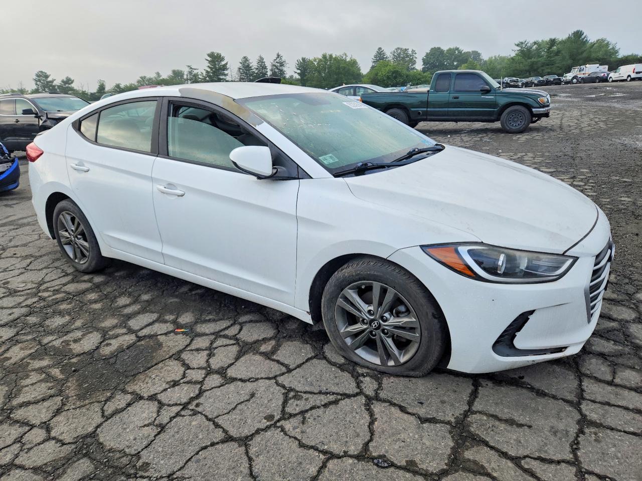 2017 Hyundai Elantra Se - Фото 4