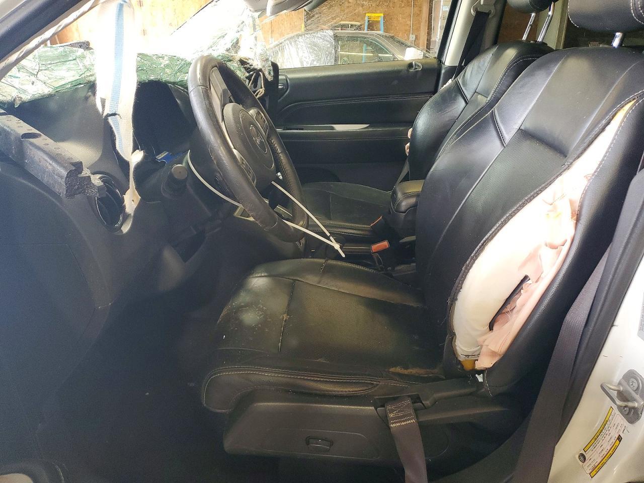 2016 Jeep Compass Latitude - Фото 7