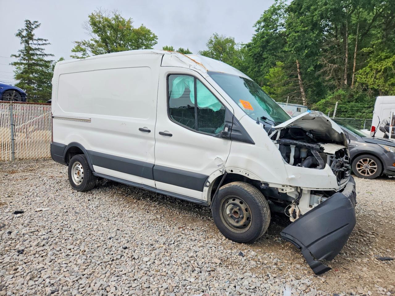 2019 Ford Transit 250 Delivery Van - Фото 4