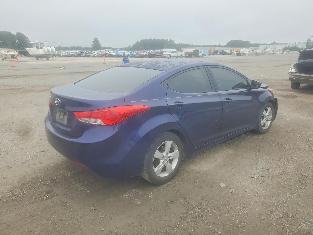 2013 Hyundai Elantra Gls - Фото 3
