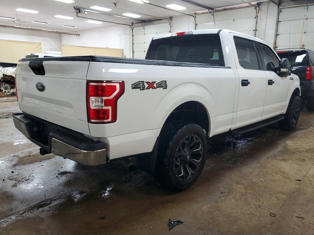 2019 Ford F150 Supercrew - Фото 3