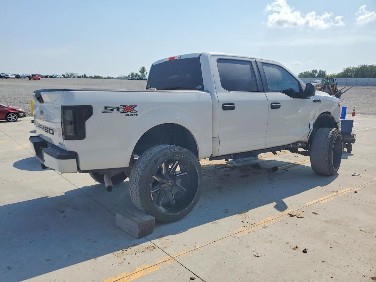 2019 Ford F150 Supercrew - Фото 3
