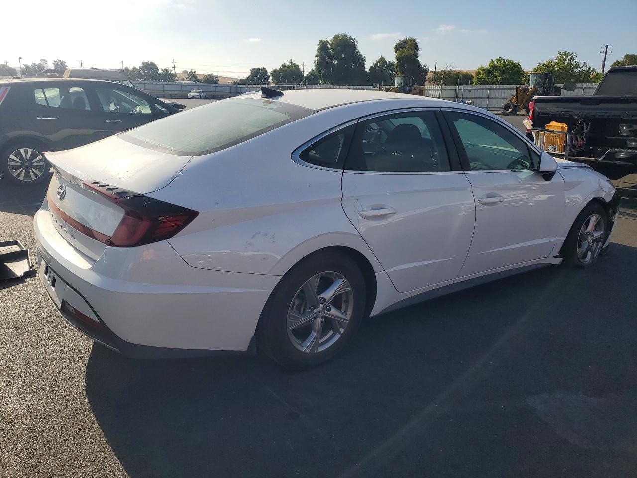 2021 Hyundai Sonata Se - Фото 3