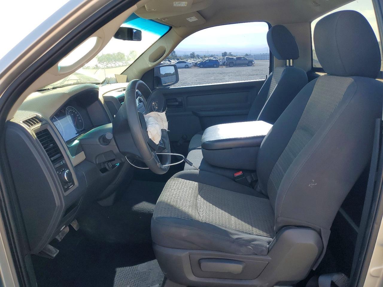 2012 Dodge Ram 1500 St - Фото 7