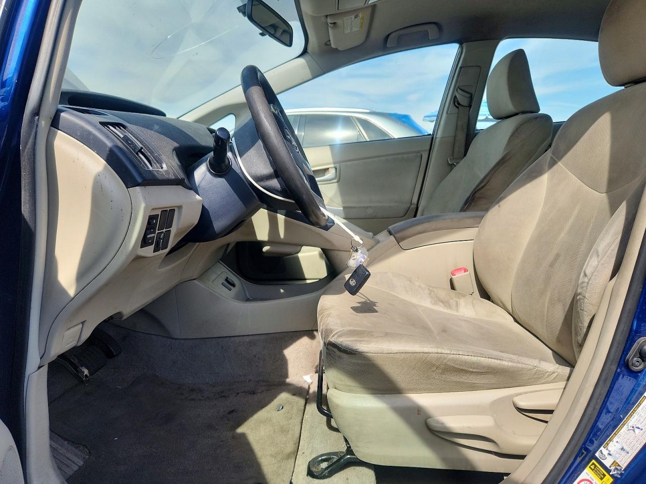 2010 Toyota Prius Iii - Фото 7