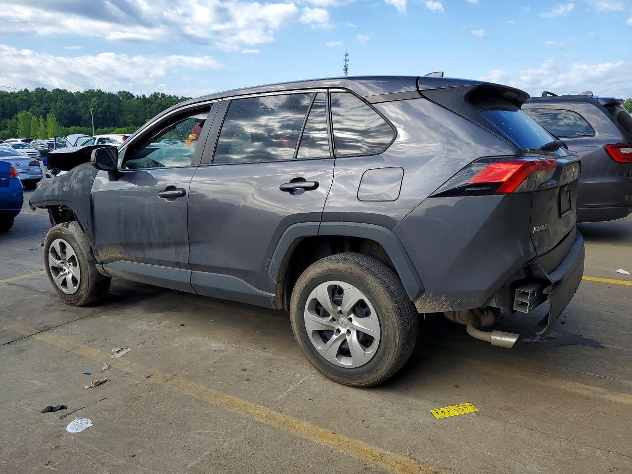 2022 Toyota Rav4 Le - Image 2