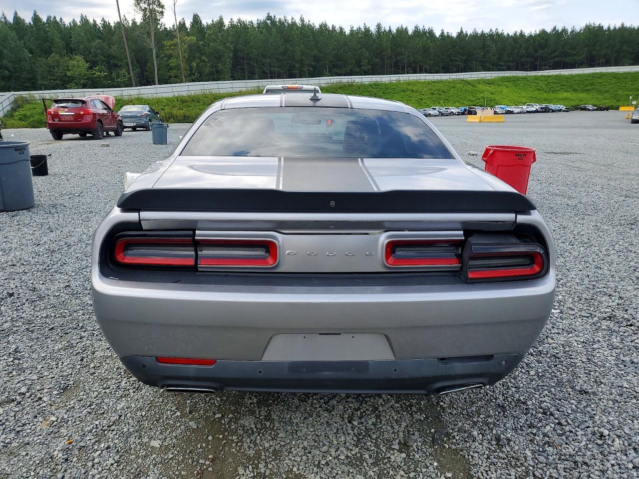 2017 Dodge Challenger Sxt - Фото 6
